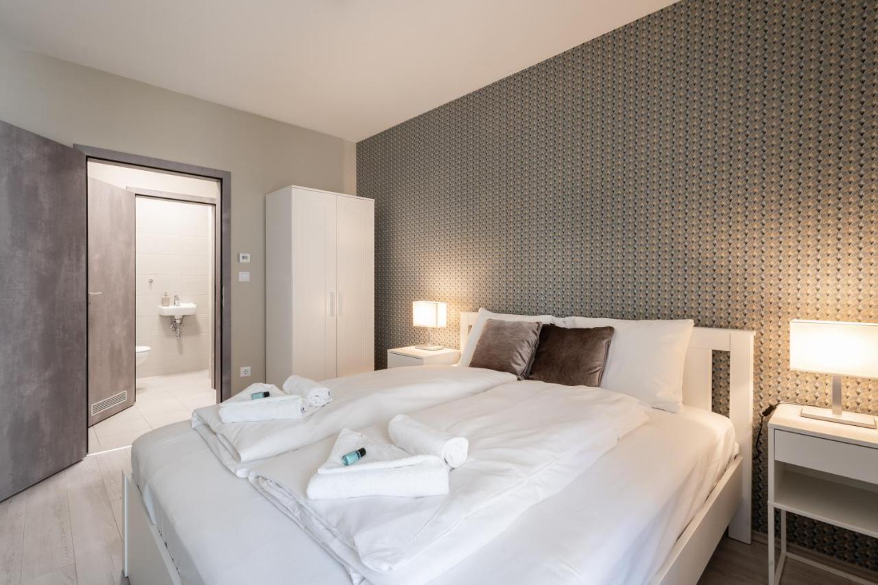 Navy Angel Apartment With Balcony Budapest Esterno foto