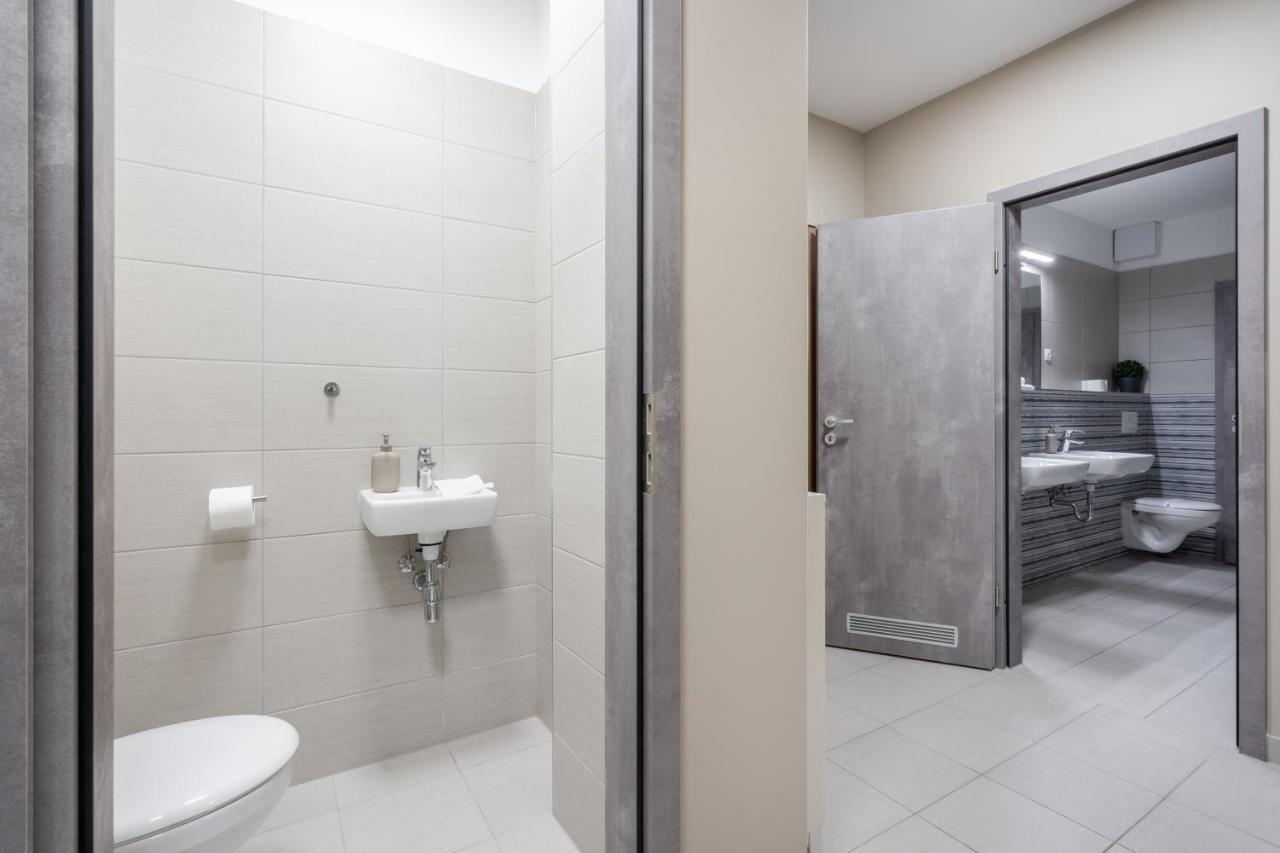 Navy Angel Apartment With Balcony Budapest Esterno foto